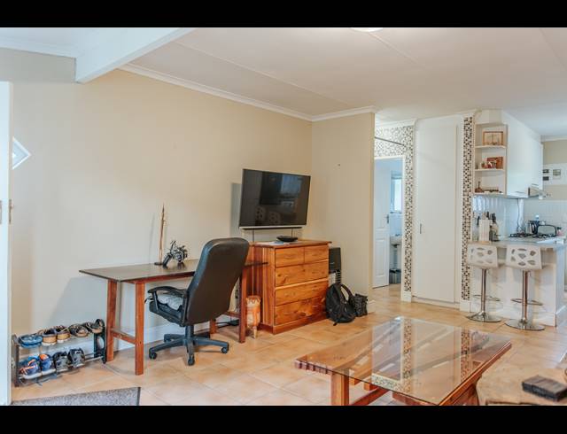 2 BEDROOM TOWNHOUSE SOLD IN GOEDEMOED